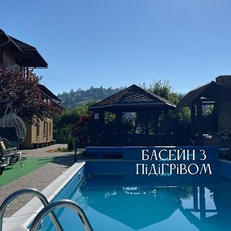 Садиба "Яна" Slavske Ngoại thất bức ảnh